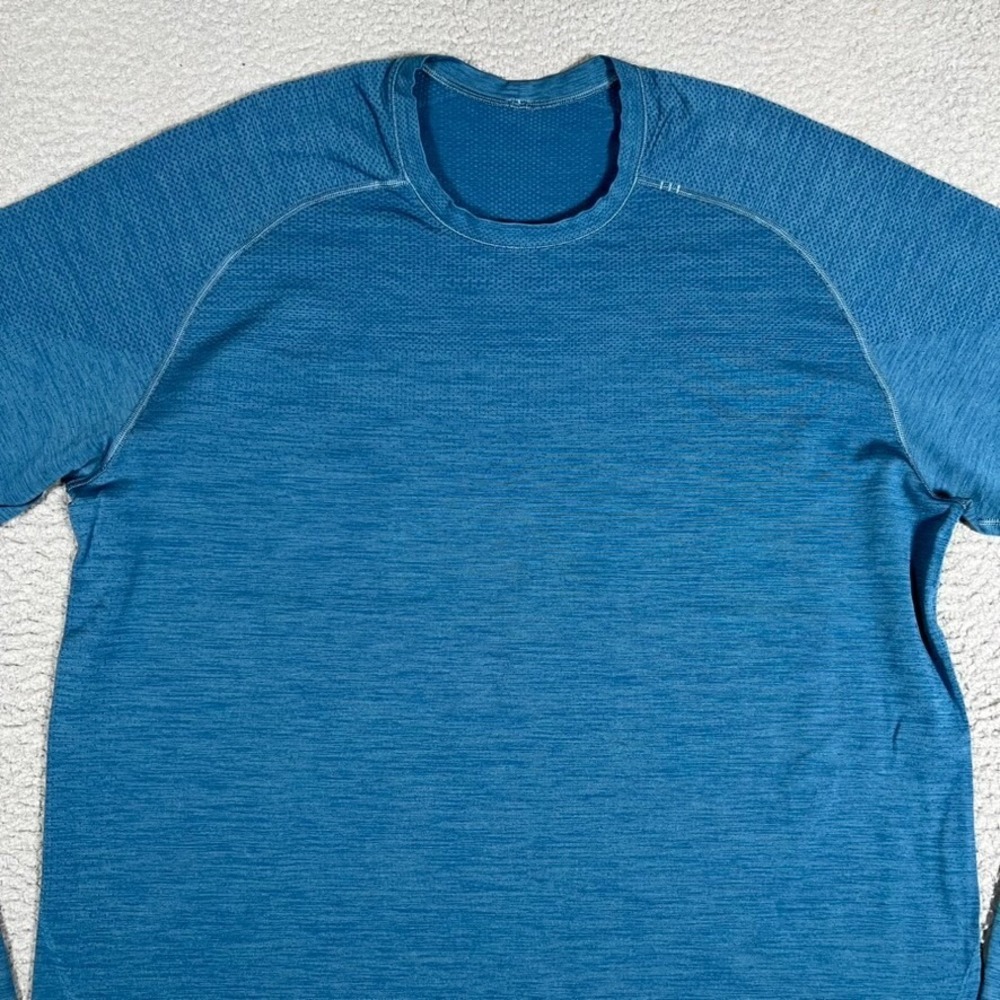 Lululemon Shirt Mens XL Blue Metal Vent Pullover Casual Gym Workout Athletic - Picture 2 of 12